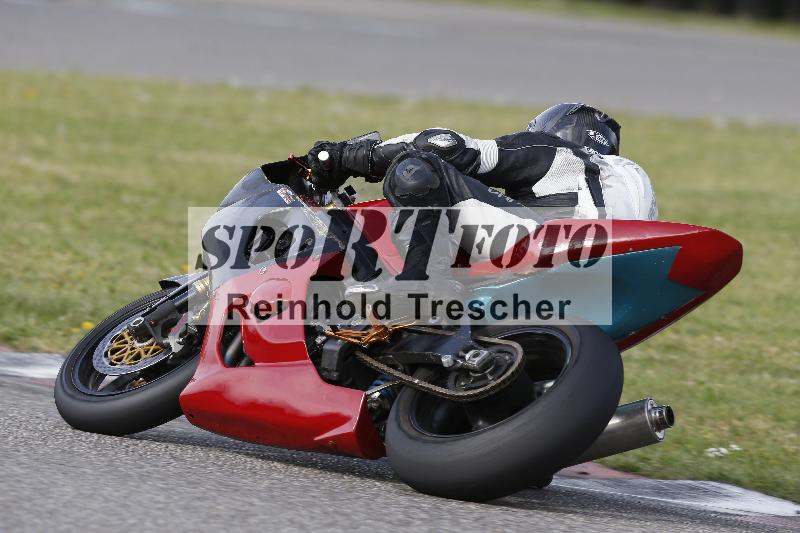Archiv-2025/08 20.04.2025 Speer Racing ADR/Gruppe gelb/877